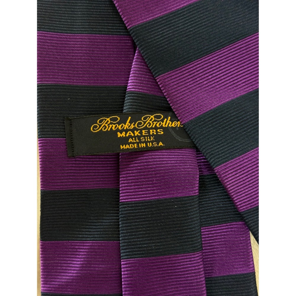 Brooks Brothers Makers Men's All Silk Tie Purple Navy Stripe Made USA Preppy